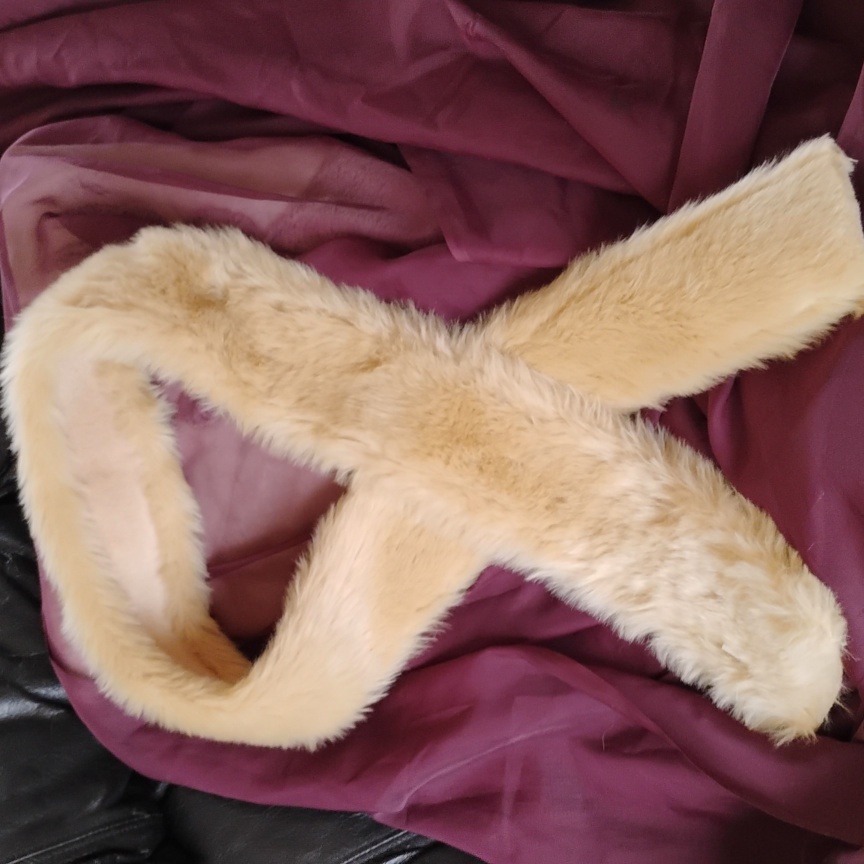 Blond Faux Fur Shawl Os